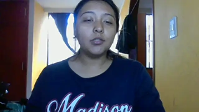 Snapshot of ALANA_150 chatting on 05/16/26, 01:43 ALANA 150 online show from 05/16/26, 01:43