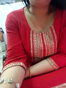 roshni agrawal0 online show from 02/07/26, 07:39