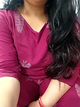 Snapshot of roshni_agrawal0 chatting on 07/01/26, 07:10 roshni agrawal0 online show from 07/01/26, 07:10