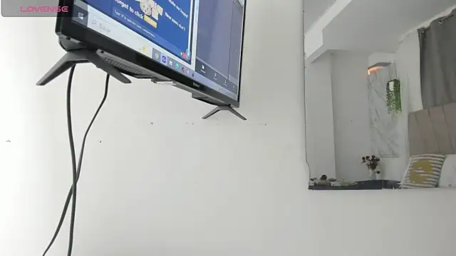 Lady miss    online show from 02/04/26, 12:11