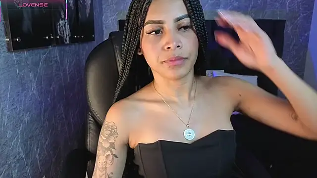 eileen  hills online show from 12/16/25, 08:14