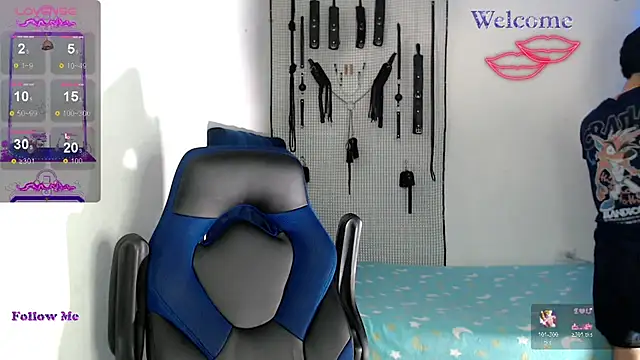 dylan apol0 online show from 10/26/25, 07:14