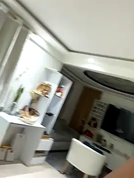 Elie-3 online show from 12/17/25, 02:06