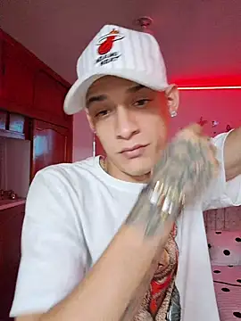 Ethanho0t online show from 11/17/25, 06:41