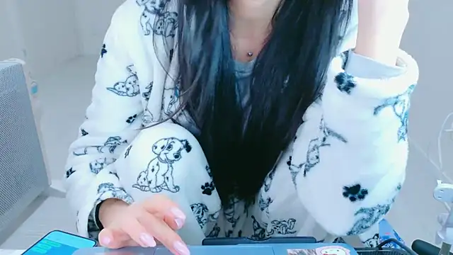 Snapshot of ramuchan_desu chatting on 01/16/26, 12:25 ramuchan desu online show from 01/16/26, 12:25