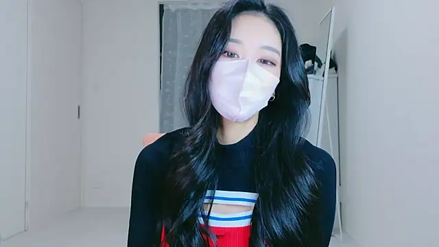 Snapshot of ramuchan_desu chatting on 01/18/26, 12:03 ramuchan desu online show from 01/18/26, 12:03