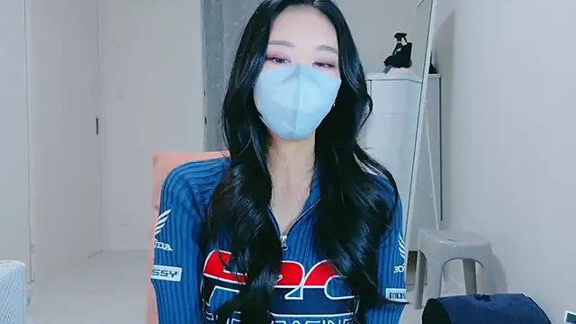 Snapshot of ramuchan_desu chatting on 02/08/26, 12:14 ramuchan desu online show from 02/08/26, 12:14