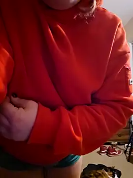 nuttiebuddy1 online show from 10/04/25, 04:21