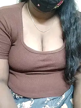 Pavani-Sexy online show from 11/19/25, 04:01