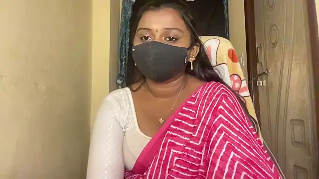 Pavani-Sexy online show from 03/21/26, 04:43