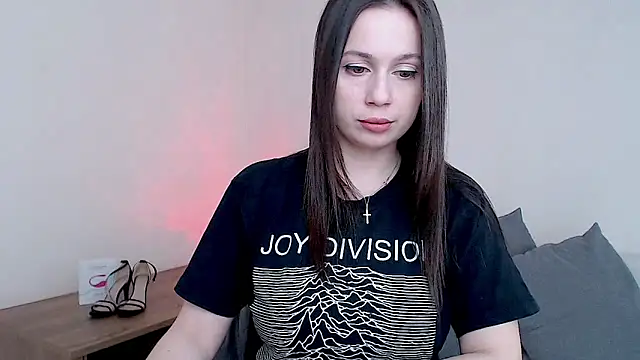 Snapshot of lustxSALLY chatting on 04/21/26, 06:52 lustxSALLY online show from 04/21/26, 06:52