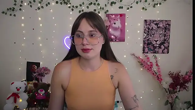 Amanda Bright  online show from 07/06/26, 09:39