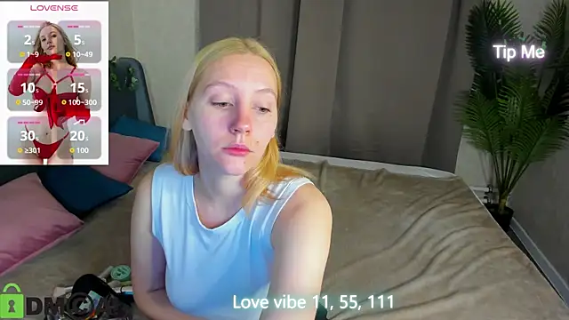 Anna Chelsea online show from 12/18/25, 12:49