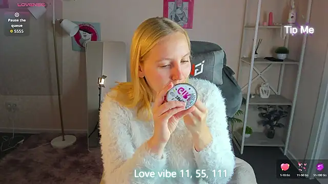 Anna Chelsea online show from 02/06/26, 12:15