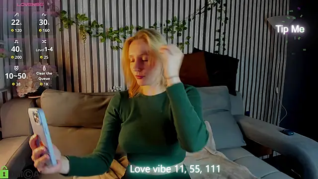 Anna Chelsea online show from 02/16/26, 12:51