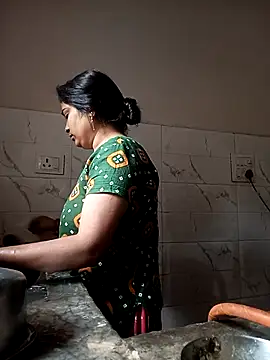 Trisha 71 online show from 11/02/25, 04:59