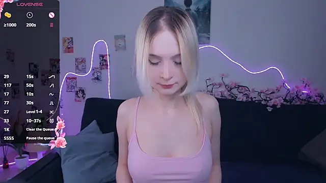 Megan--chan online show from 04/04/26, 05:10