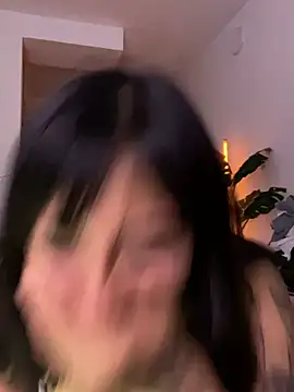 AnnieCouperr online show from 04/28/26, 12:42