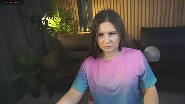 Snapshot of CraveeDoll chatting on 02/20/26, 07:14 CraveeDoll online show from 02/20/26, 07:14