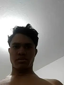 Snapshot of Poveasus11 chatting on 01/11/26, 03:11 Poveasus11 online show from 01/11/26, 03:11