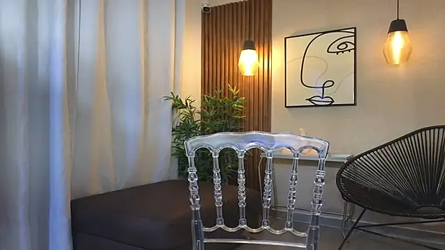 Lia Mar  online show from 10/10/25, 06:18