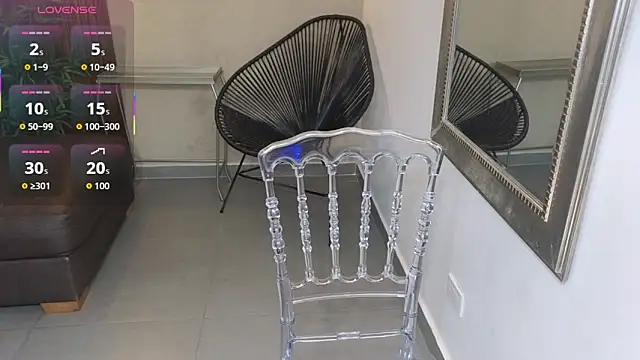 Lia Mar  online show from 10/29/25, 06:09