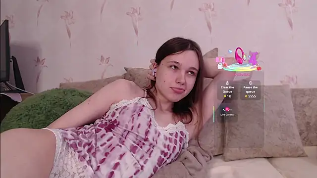 Snapshot of Annatomnaya chatting on 04/28/26, 11:59 Annatomnaya online show from 04/28/26, 11:59