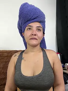 meli  brown online show from 11/26/25, 02:45