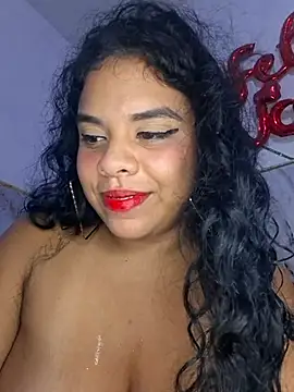 Yemaly Lee online show from 04/06/26, 04:46