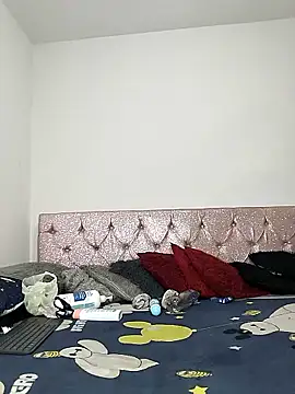 shanell saenz online show from 09/12/25, 10:43