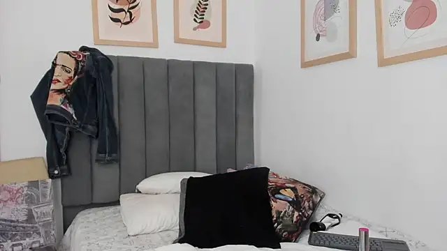 Alice Dickinssonn online show from 01/07/26, 08:55