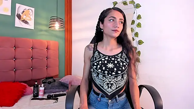 raven smith  online show from 01/17/26, 05:34