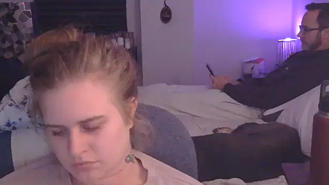 Sexyblonde12344 online show from 10/25/25, 05:08