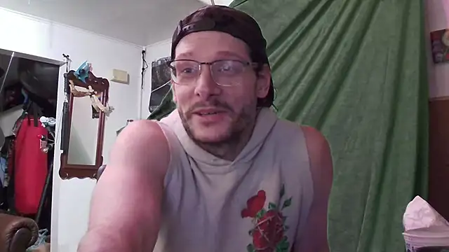 MasterDaddyCool online show from 10/26/25, 01:22