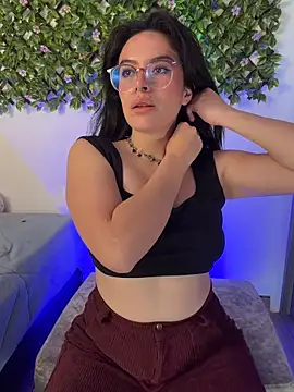 Katheerine online show from 12/03/25, 01:02