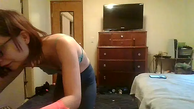 Snapshot of spicyphoenix chatting on 01/08/26, 05:15 spicyphoenix online show from 01/08/26, 05:15