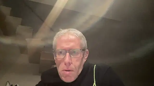 choupipat1 online show from 02/01/26, 07:12