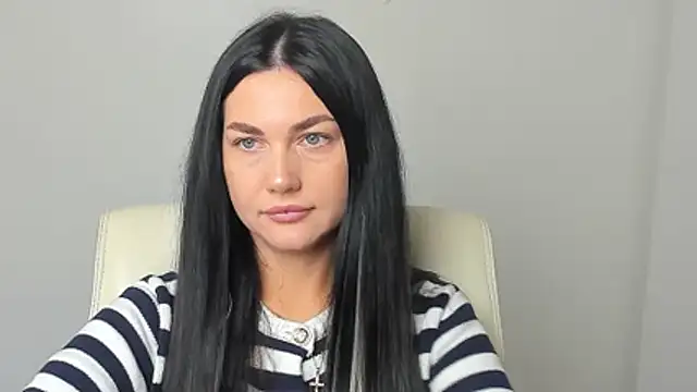 Lune Moon online show from 11/27/25, 06:37