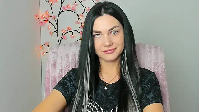 Lune Moon online show from 04/18/26, 05:22