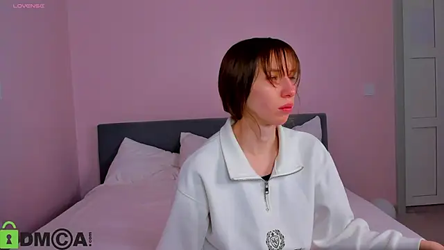 Lisbeth  Salander online show from 11/21/25, 02:43