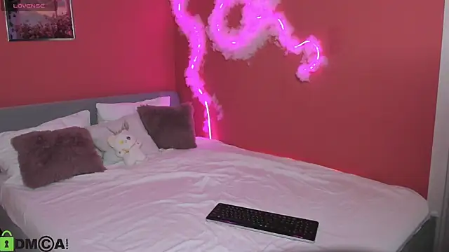 Lisbeth  Salander online show from 12/21/25, 01:46