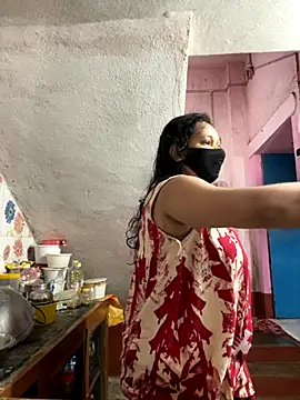 Snapshot of Priyajaanbaby chatting on 09/19/25, 05:42 Priyajaanbaby online show from 09/19/25, 05:42