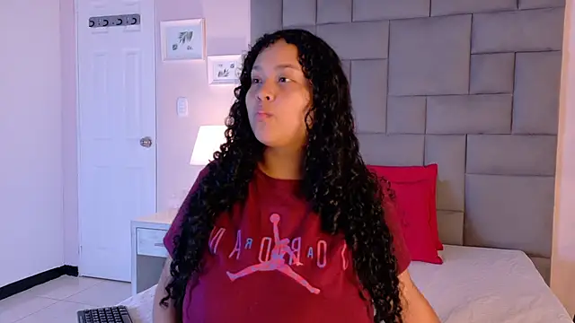 KITY HILL online show from 09/22/25, 04:47