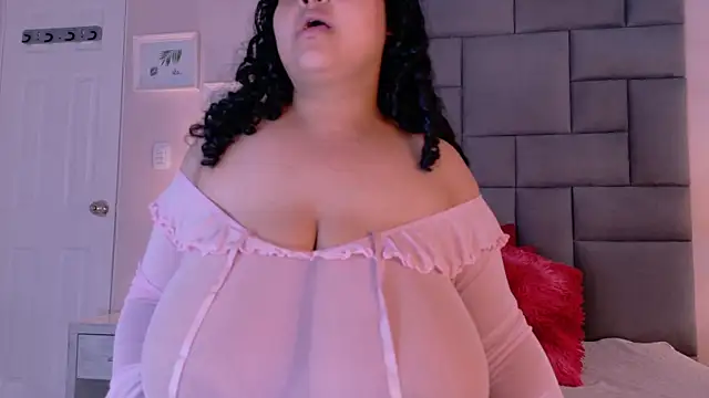 KITY HILL online show from 10/09/25, 03:48