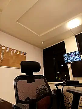 KITY HILL online show from 02/22/26, 01:51