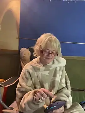 ladyboatlady online show from 02/04/26, 07:25