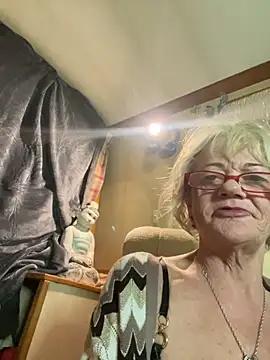 ladyboatlady online show from 03/06/26, 07:54