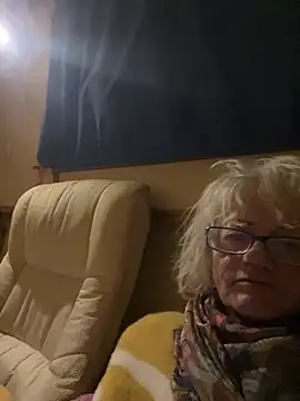 ladyboatlady online show from 05/19/26, 10:27