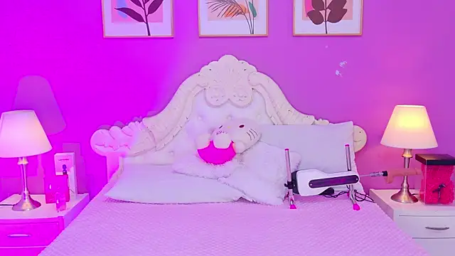 SamantaKane online show from 02/25/26, 04:11