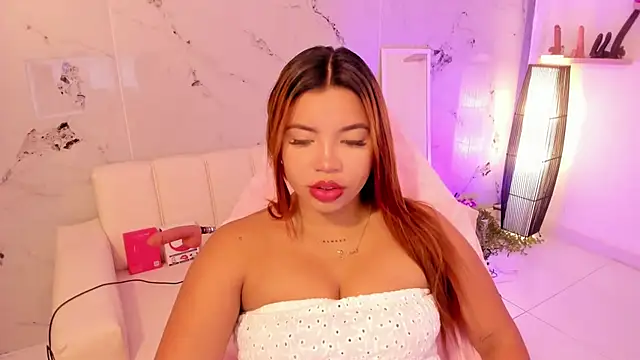 scarlett enjoy1 online show from 11/08/25, 01:55